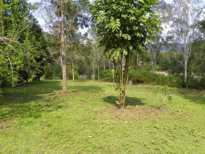 14 Chinaman Creek Road, Maleny QLD 4552