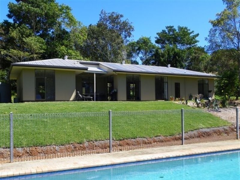 145 McCarthy Road, Maleny QLD 4552