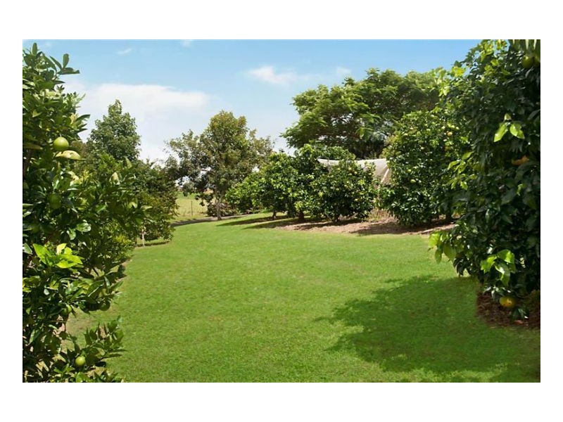 8 Lansdowne Rise, Maleny QLD 4552