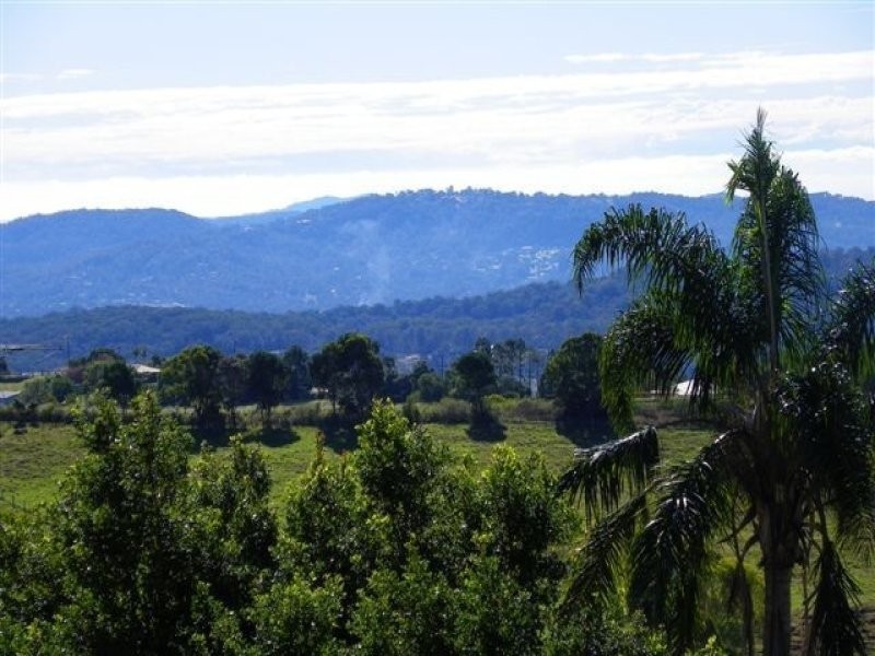 4 Talana Drive, Dulong QLD 4560