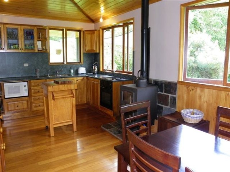 505 River Road, Peachester QLD 4519