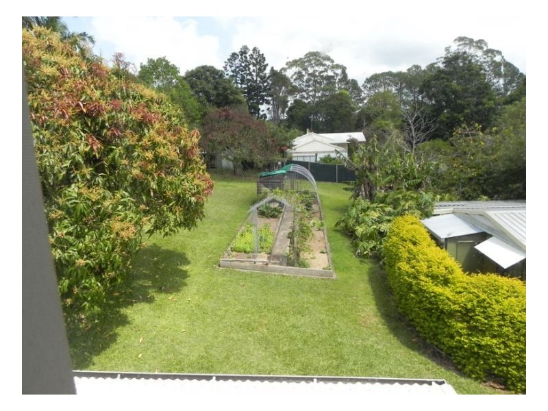 18 Treehaven Way, Maleny QLD 4552