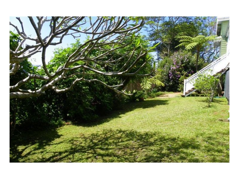 12 Tulip Street, Maleny QLD 4552