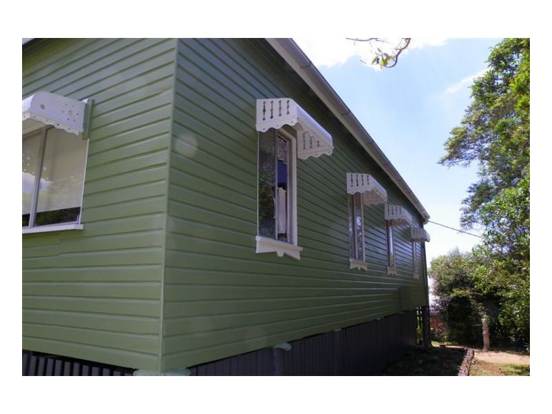 12 Tulip Street, Maleny QLD 4552