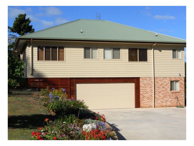 21 Akala Street, Montville QLD 4560