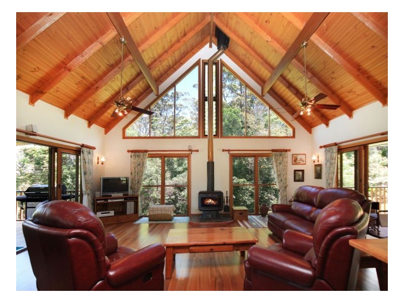 154 Engle Road, Maleny QLD 4552