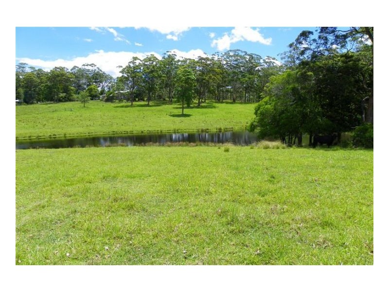 154 Engle Road, Maleny QLD 4552