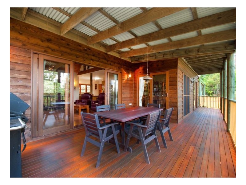 154 Engle Road, Maleny QLD 4552