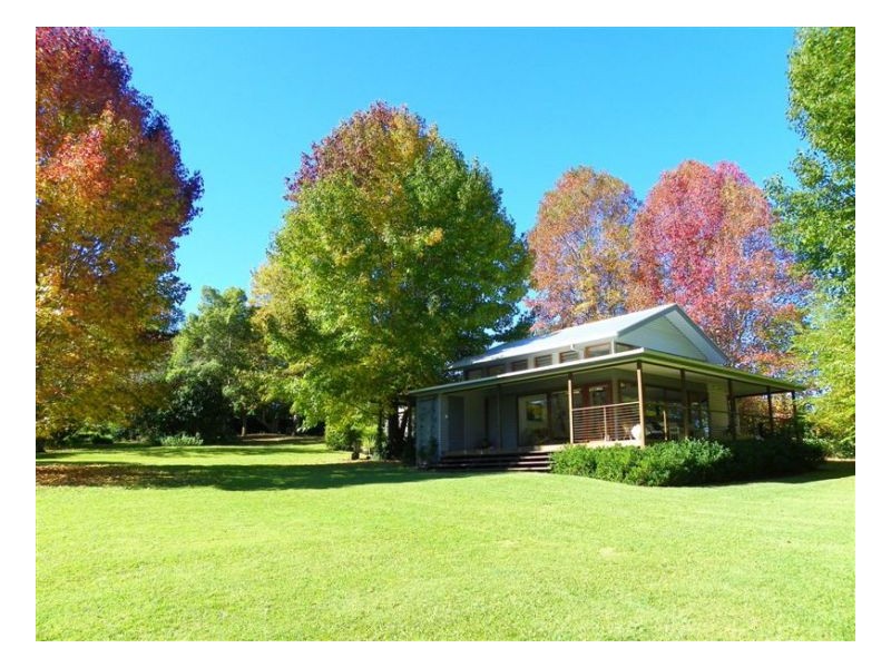 386 Western Avenue, Montville QLD 4560