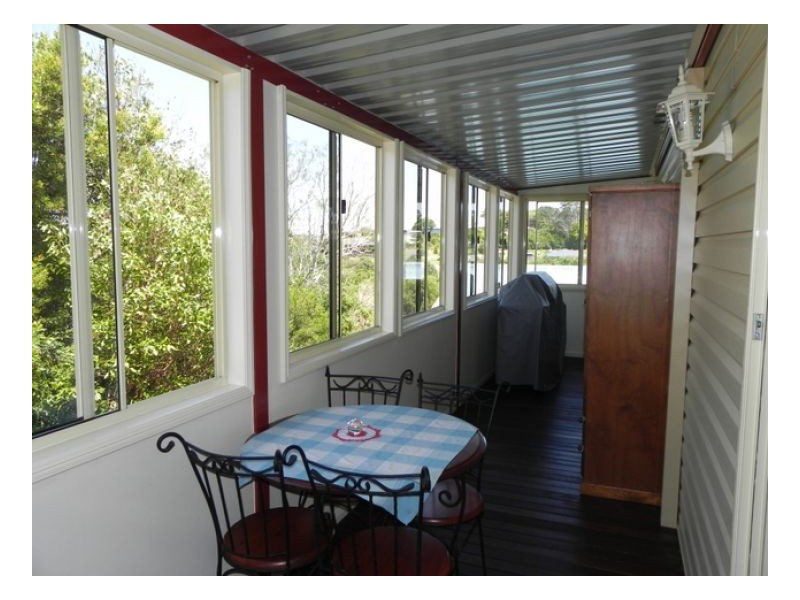 130/23 Macadamia Drive, Maleny QLD 4552