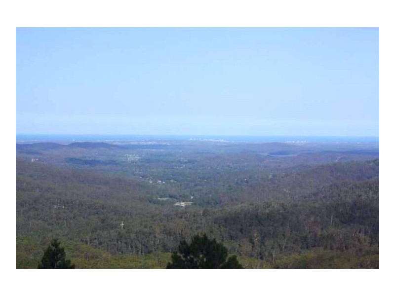 Balmoral Ridge QLD 4552