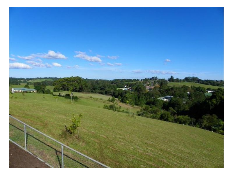 12 Greenhills Esplanade, Maleny QLD 4552