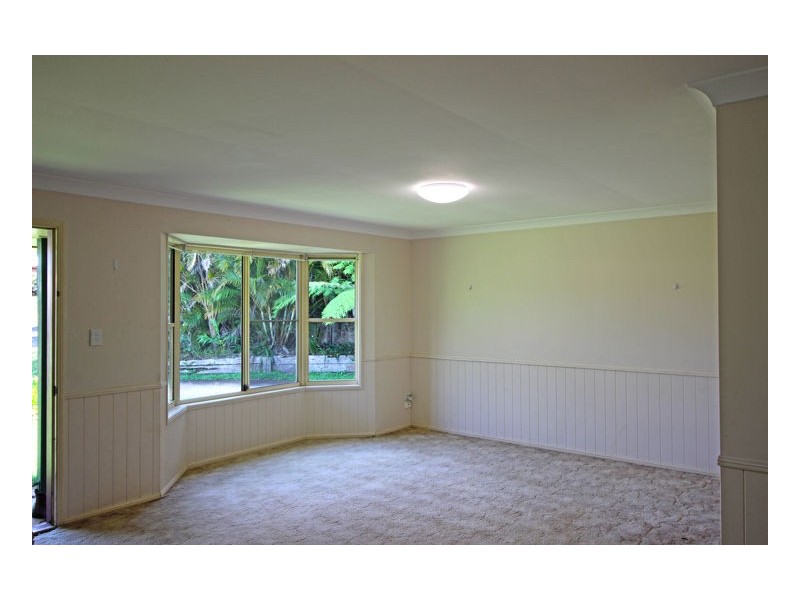 6 Jacaranda Place, Maleny QLD 4552