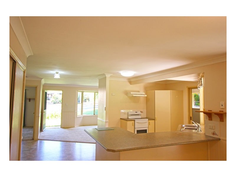 6 Jacaranda Place, Maleny QLD 4552