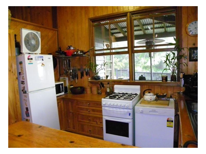 17 Alfs Road, Maleny QLD 4552