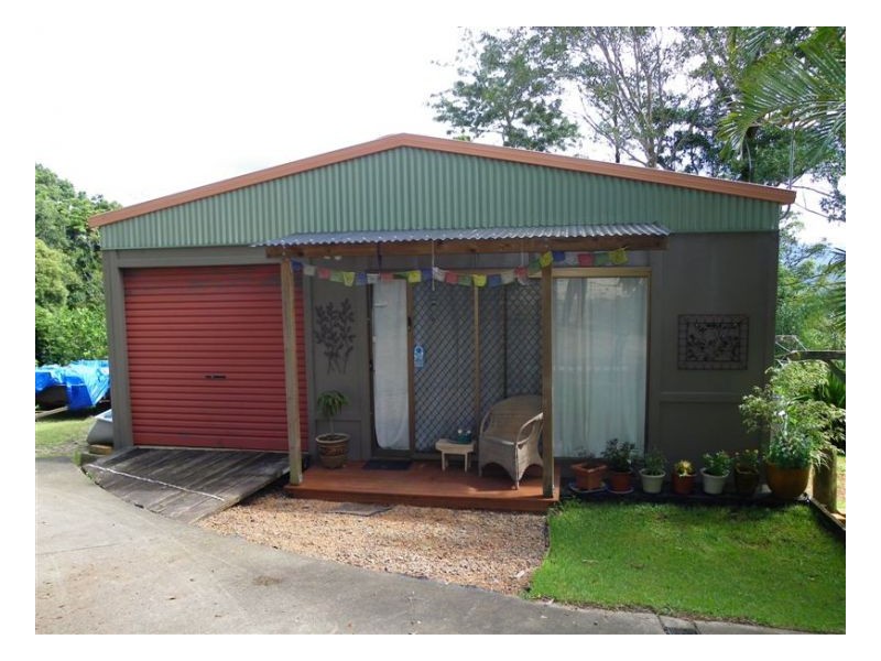 17 Alfs Road, Maleny QLD 4552