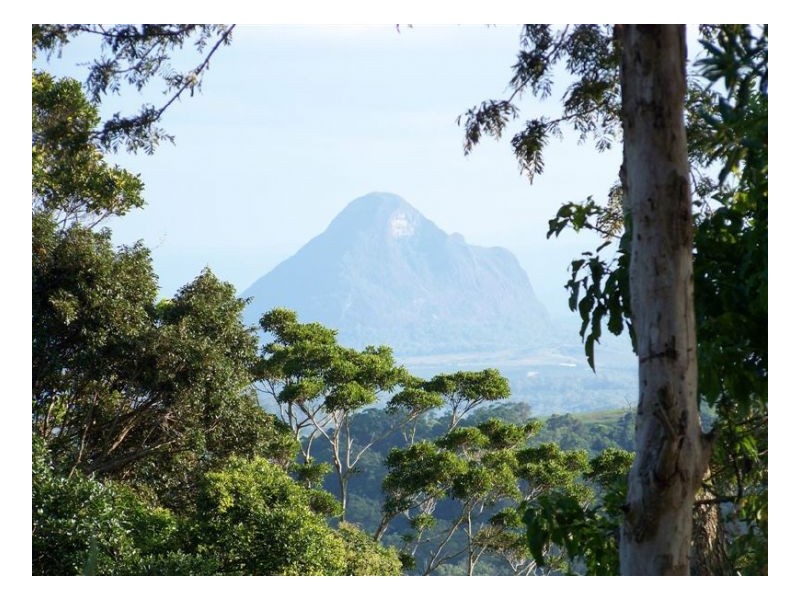 17 Alfs Road, Maleny QLD 4552