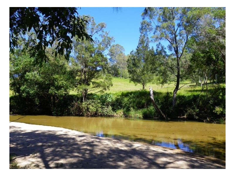 416 Aherns Road, Maleny QLD 4552