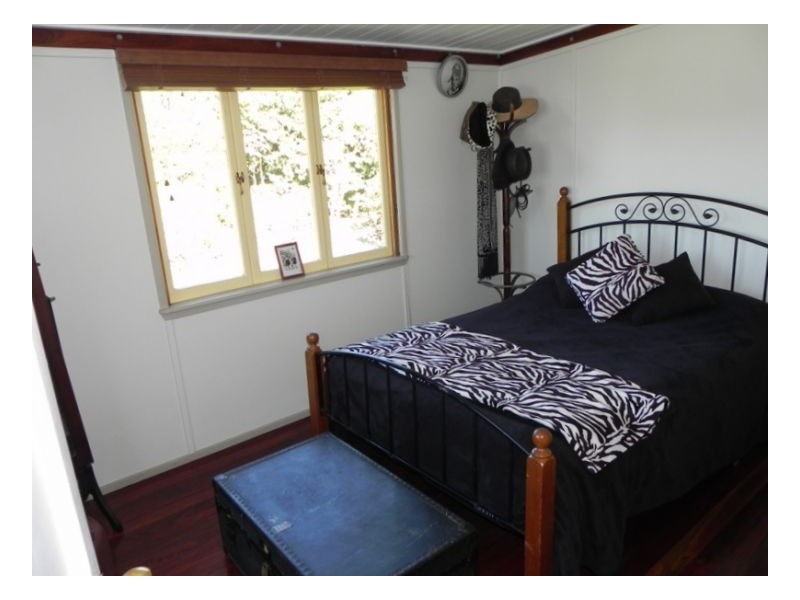 21 Pinewood Circuit, Maleny QLD 4552