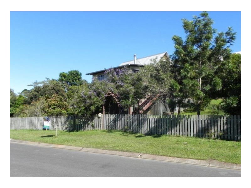 21 Pinewood Circuit, Maleny QLD 4552