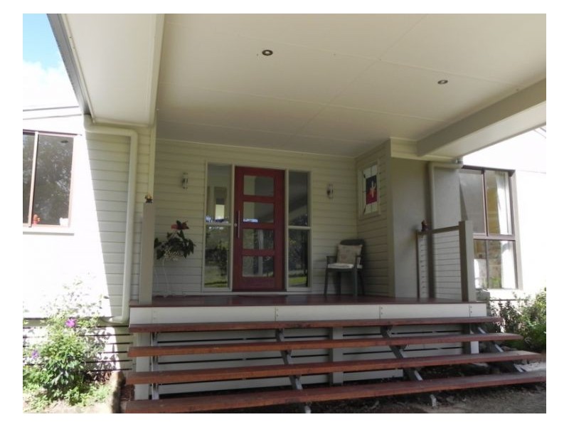 24 Attunga Court, Maleny QLD 4552