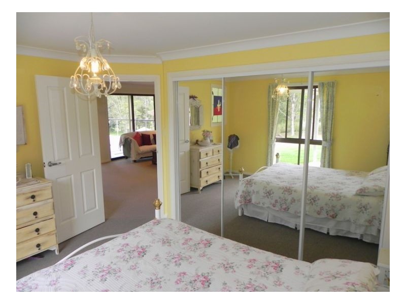 24 Attunga Court, Maleny QLD 4552