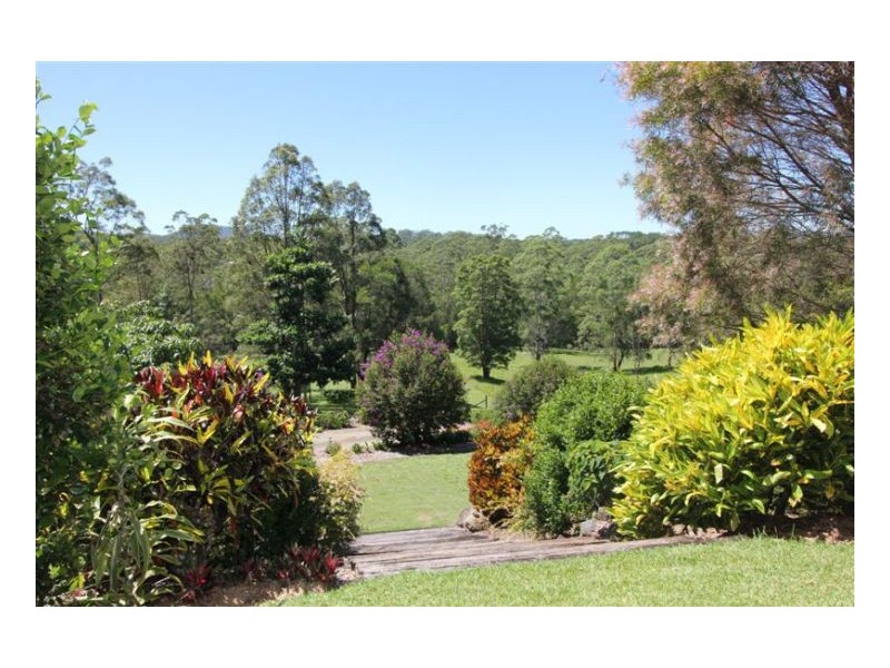 358 Candle Mountain Drive, Peachester QLD 4519