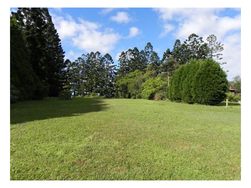 214 Mountain View Road, Maleny QLD 4552