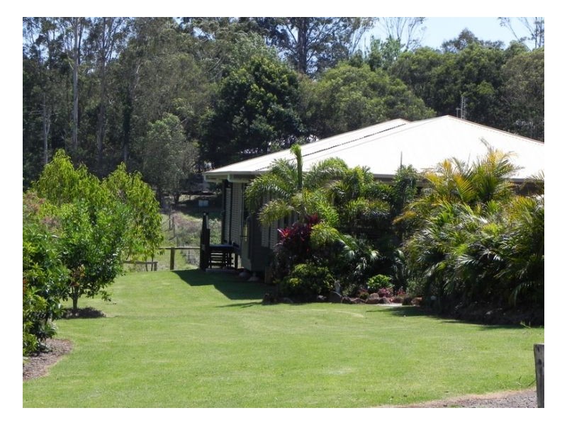 10 Teutoberg Avenue, Maleny QLD 4552
