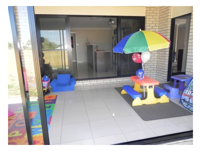 10 Woodpecker Close, Maleny QLD 4552