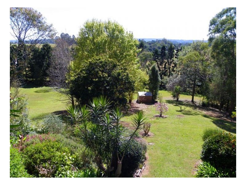 37 Burgum Road, Maleny QLD 4552