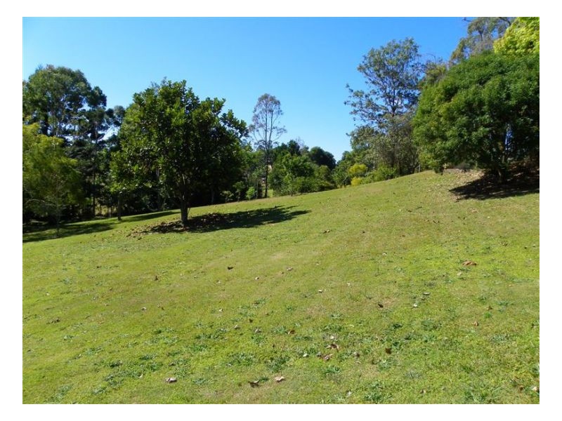 37 Burgum Road, Maleny QLD 4552