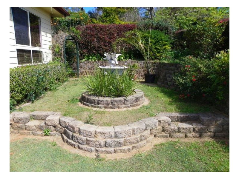 36 Tamarind Street, Maleny QLD 4552