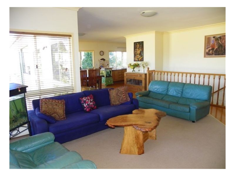 36 Tamarind Street, Maleny QLD 4552