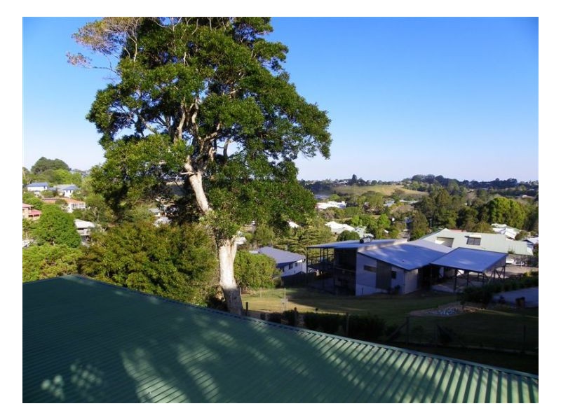 36 Tamarind Street, Maleny QLD 4552