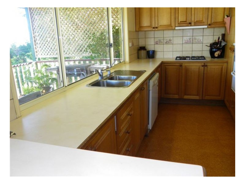 36 Tamarind Street, Maleny QLD 4552