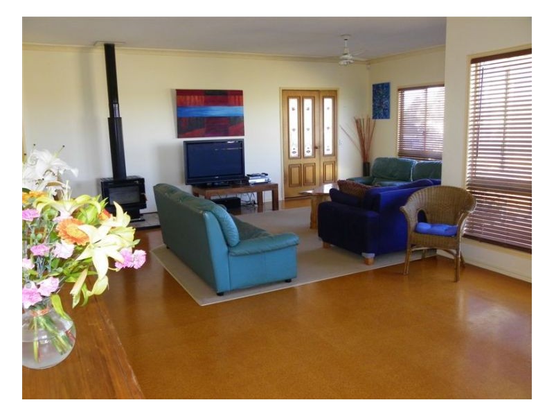 36 Tamarind Street, Maleny QLD 4552