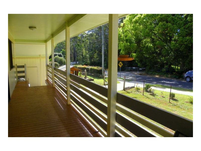 57 Post Office Road, Mapleton QLD 4560