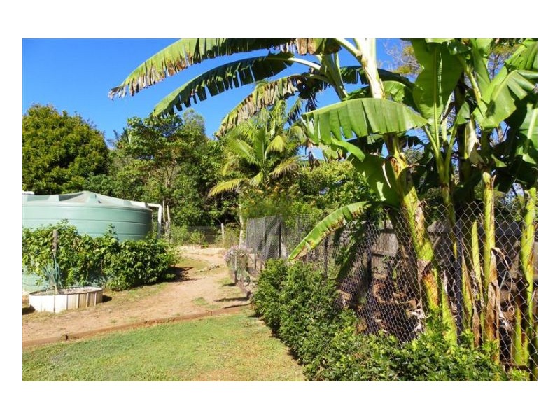 57 Post Office Road, Mapleton QLD 4560