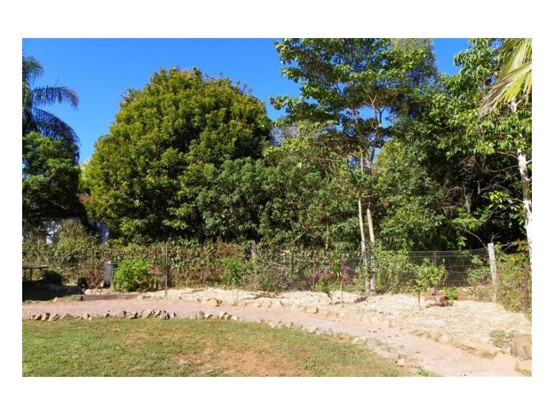 57 Post Office Road, Mapleton QLD 4560