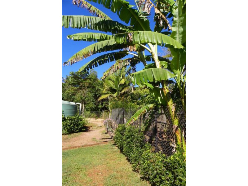 57 Post Office Road, Mapleton QLD 4560