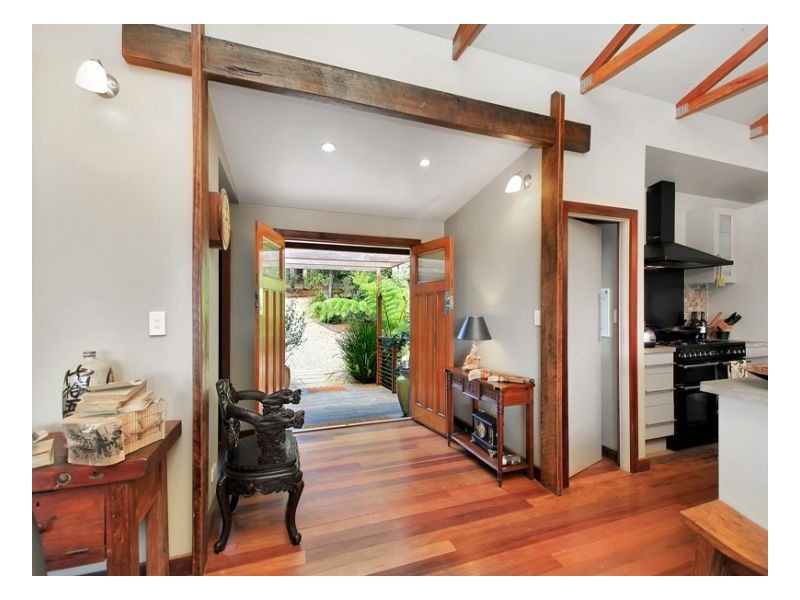 576 Mountain View Road, Maleny QLD 4552