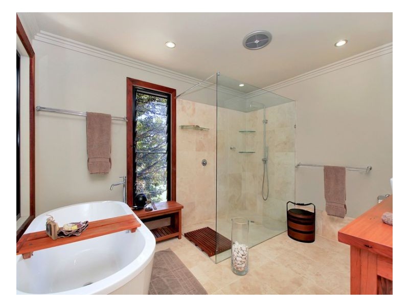 576 Mountain View Road, Maleny QLD 4552