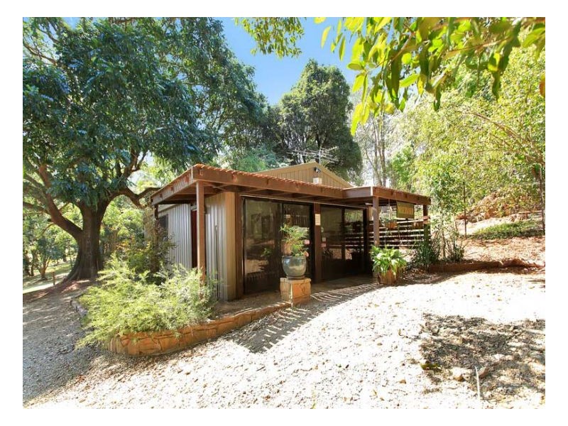 576 Mountain View Road, Maleny QLD 4552