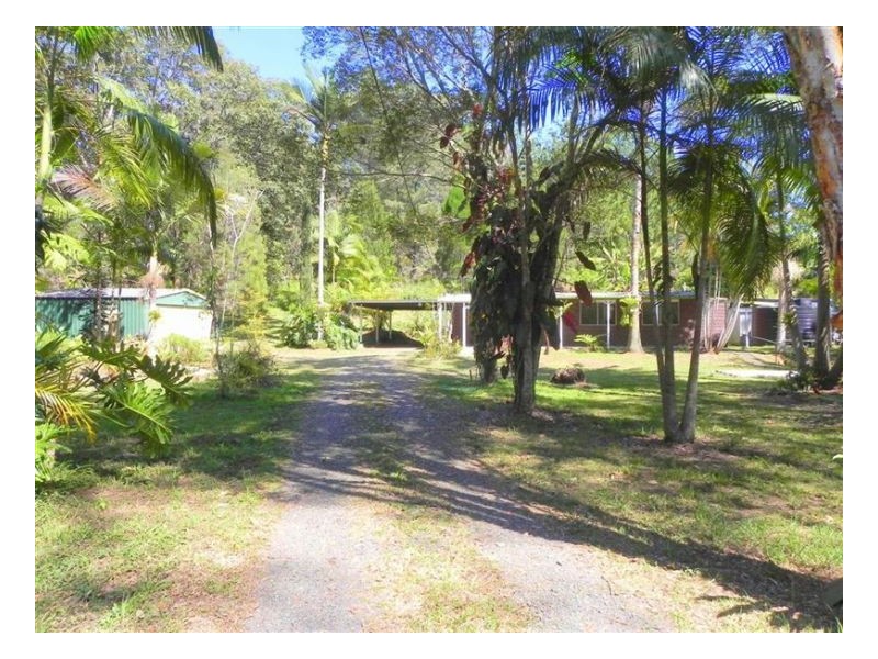 105 River Road, Peachester QLD 4519