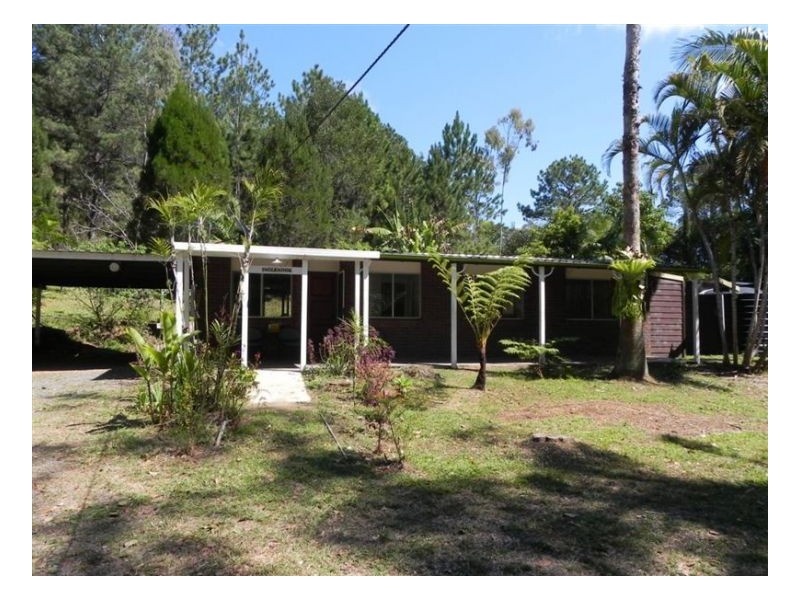 105 River Road, Peachester QLD 4519