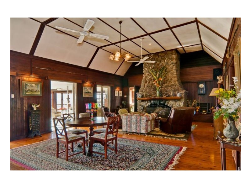 36 Rowan Lane, Maleny QLD 4552