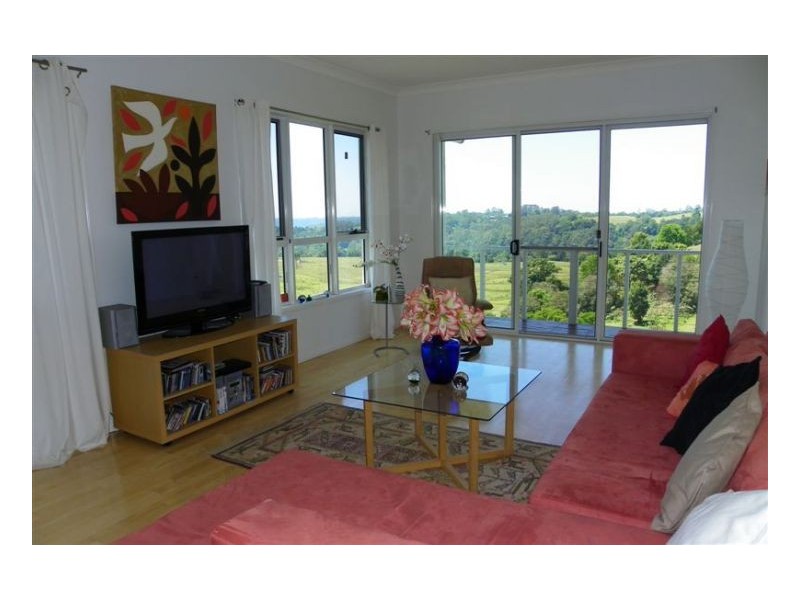 15 Lorikeet Lane, Maleny QLD 4552