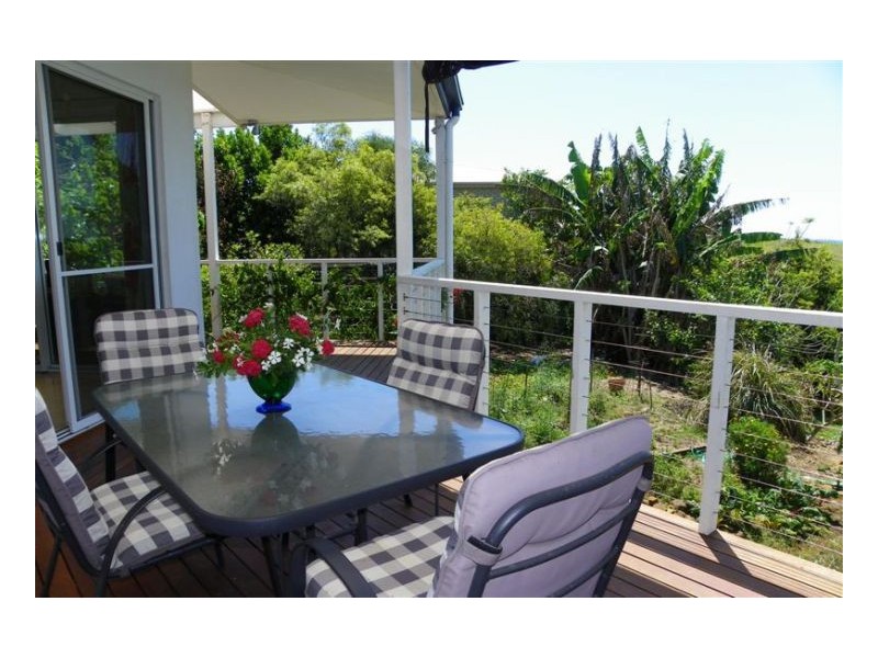 15 Lorikeet Lane, Maleny QLD 4552