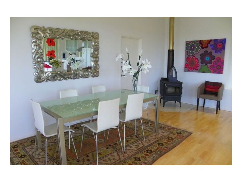 15 Lorikeet Lane, Maleny QLD 4552